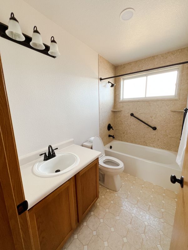 Top Bathroom Remodeling Companies in Walton, KY
